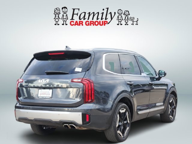 Used 2023 Kia Telluride S AWD/4WD image 4