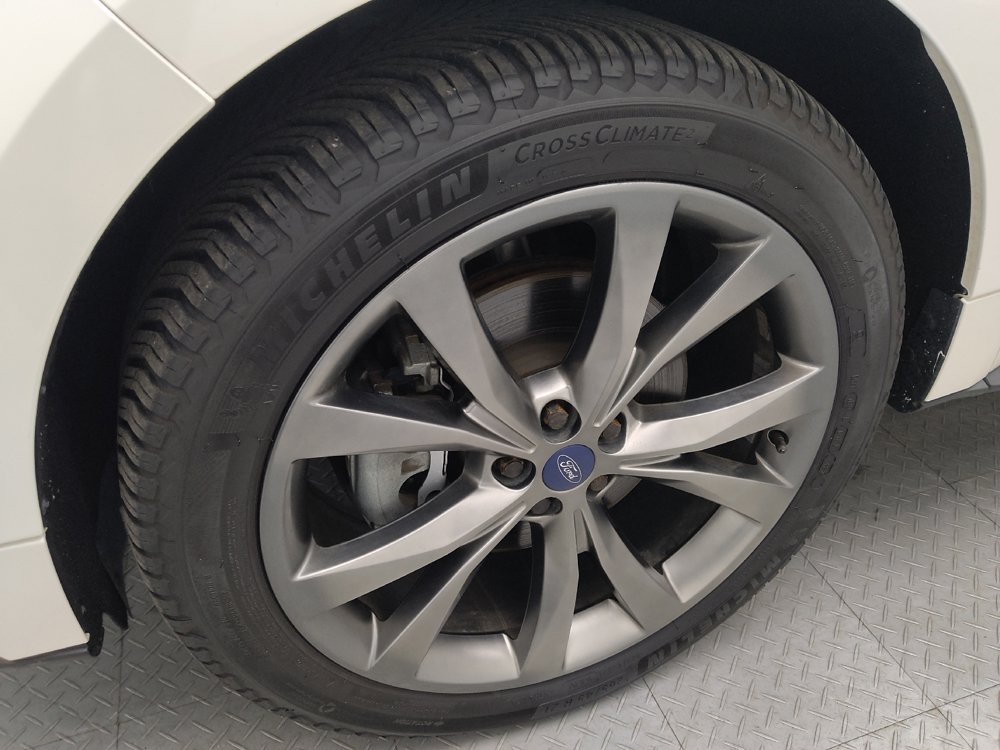 Used 2016 Ford Edge Sport w/ Equipment Group 401A AWD/4WD image 31