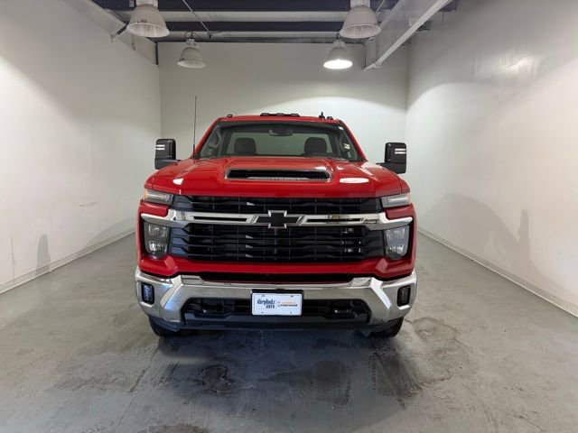 Certified 2025 Chevrolet Silverado 3500 LT w/ Convenience Package image 2