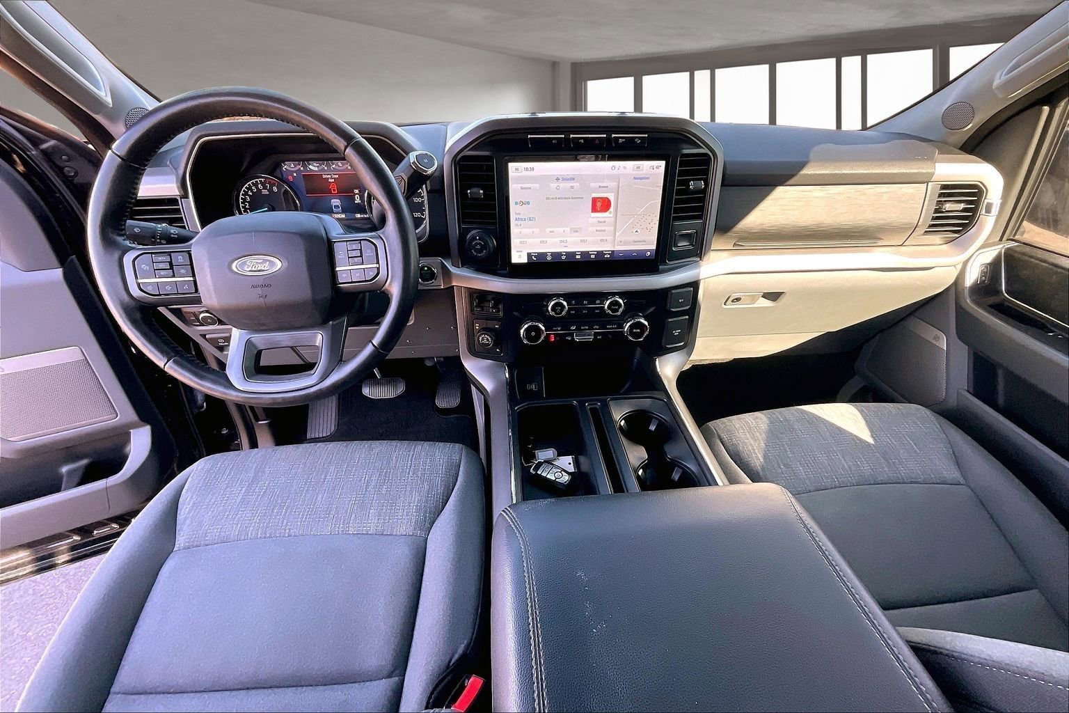 Used 2022 Ford F150 XLT w/ Equipment Group 302A High image 8