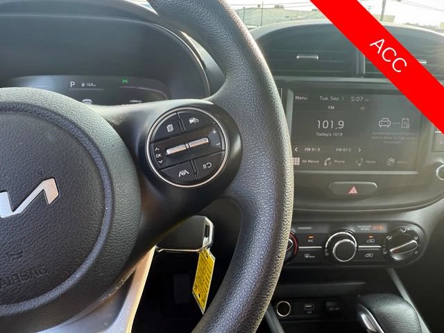 Used 2024 Kia Soul LX w/ Option Group 015 FWD image 27