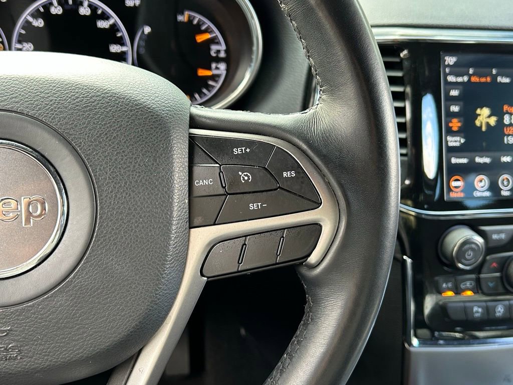 Certified 2022 Jeep Grand Cherokee Laredo E image 48