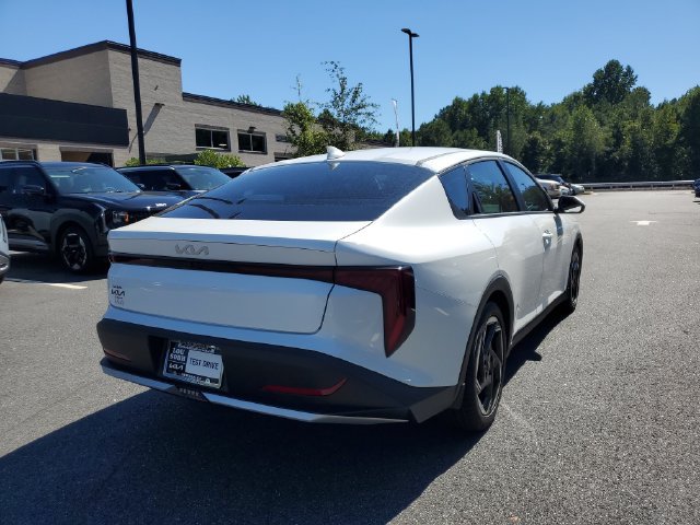 New 2026 Kia K4 EX FWD image 4