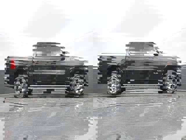 New 2026 RAM 1500 4x4 Crew Cab image 60