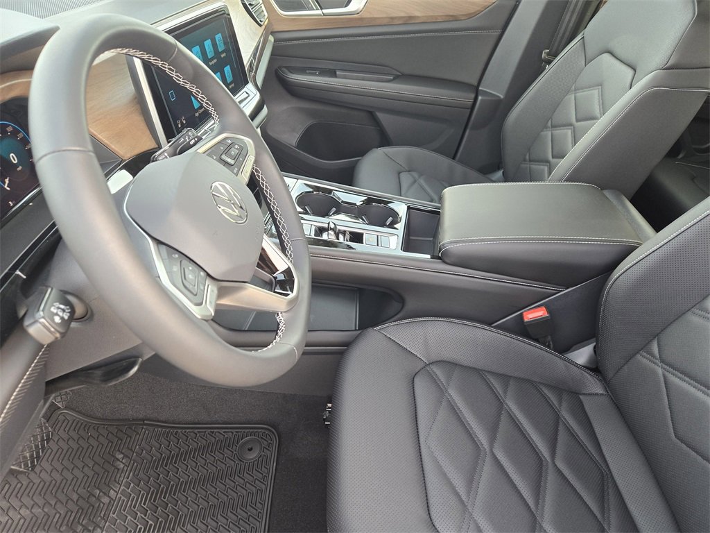 New 2026 Volkswagen Atlas SE image 11