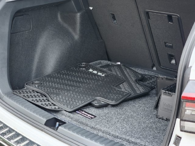 New 2026 Volkswagen Taos SE AWD/4WD image 30