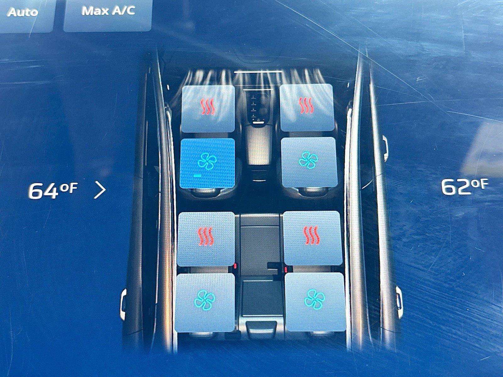 New 2025 VinFast VF 8 Plus AWD/4WD image 19