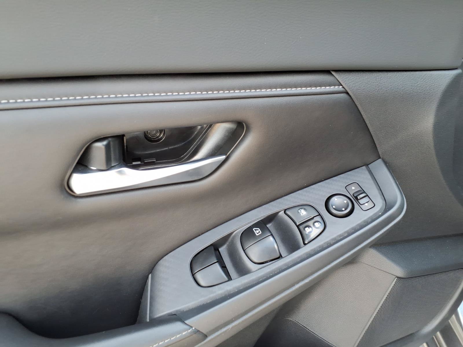 Used 2021 Nissan Sentra SV FWD image 7