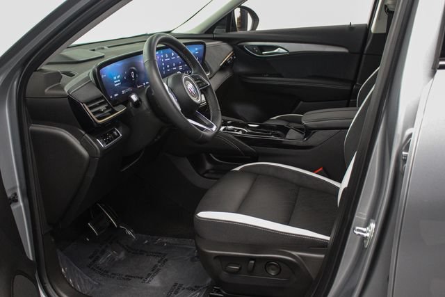 Used 2025 Buick Envision Sport Touring AWD/4WD image 18