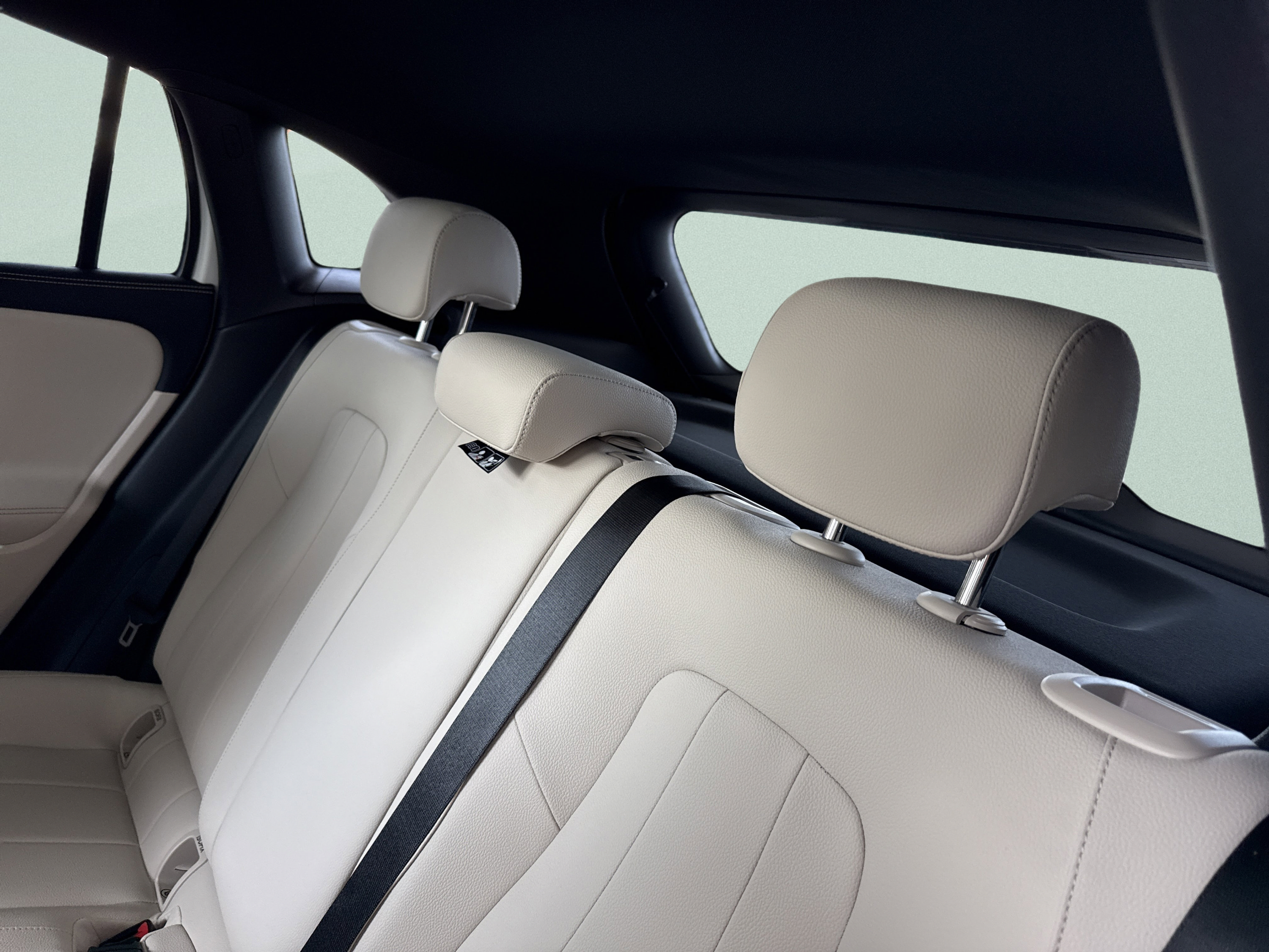 New 2026 Mercedes-Benz GLA 250 image 21