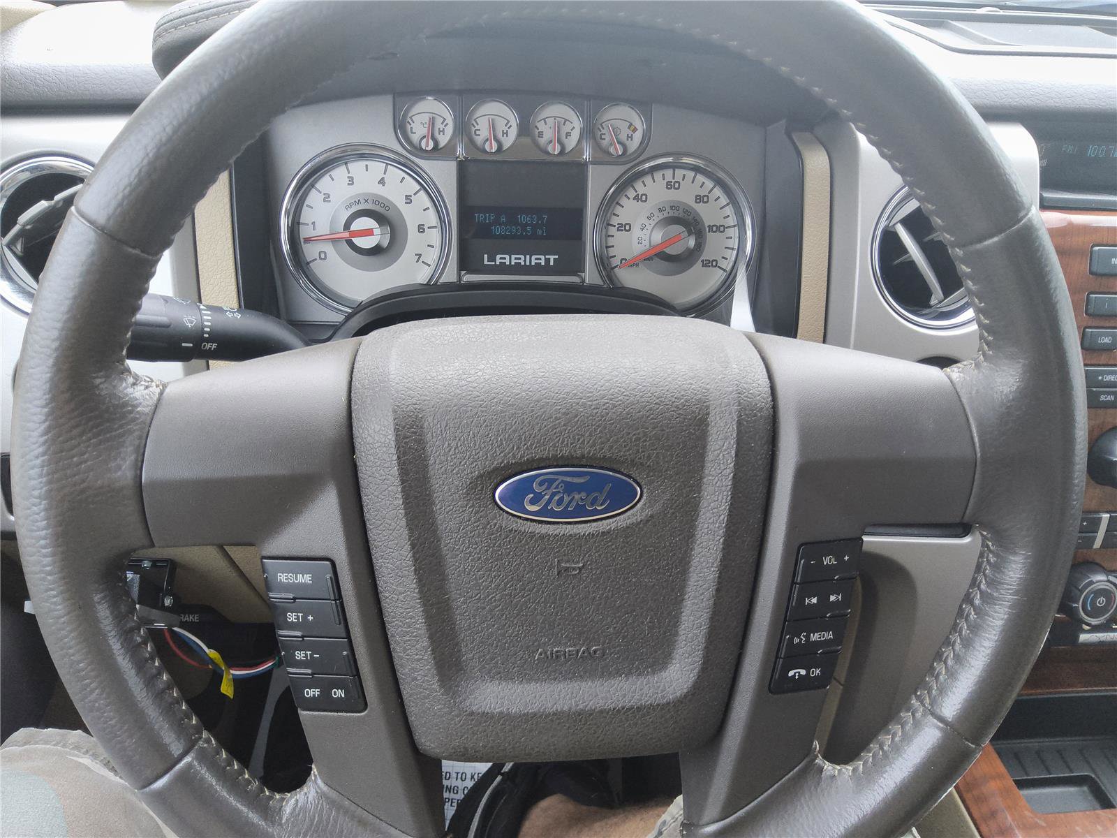 Used 2010 Ford F150 King Ranch RWD image 28