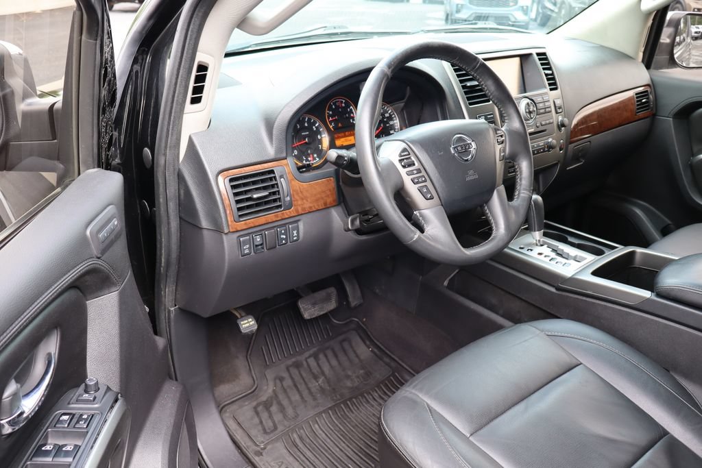 Used 2015 Nissan Armada Platinum AWD/4WD image 4