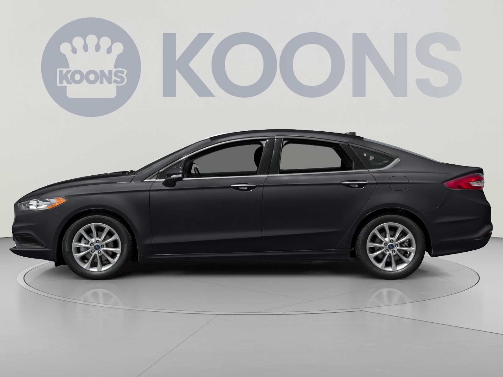 Used 2017 Ford Fusion SE w/ Equipment Group 201A FWD image 4