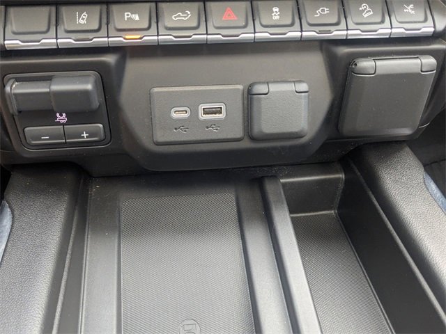 Used 2021 GMC Sierra 2500 AT4 w/ AT4 Premium Plus Package image 24