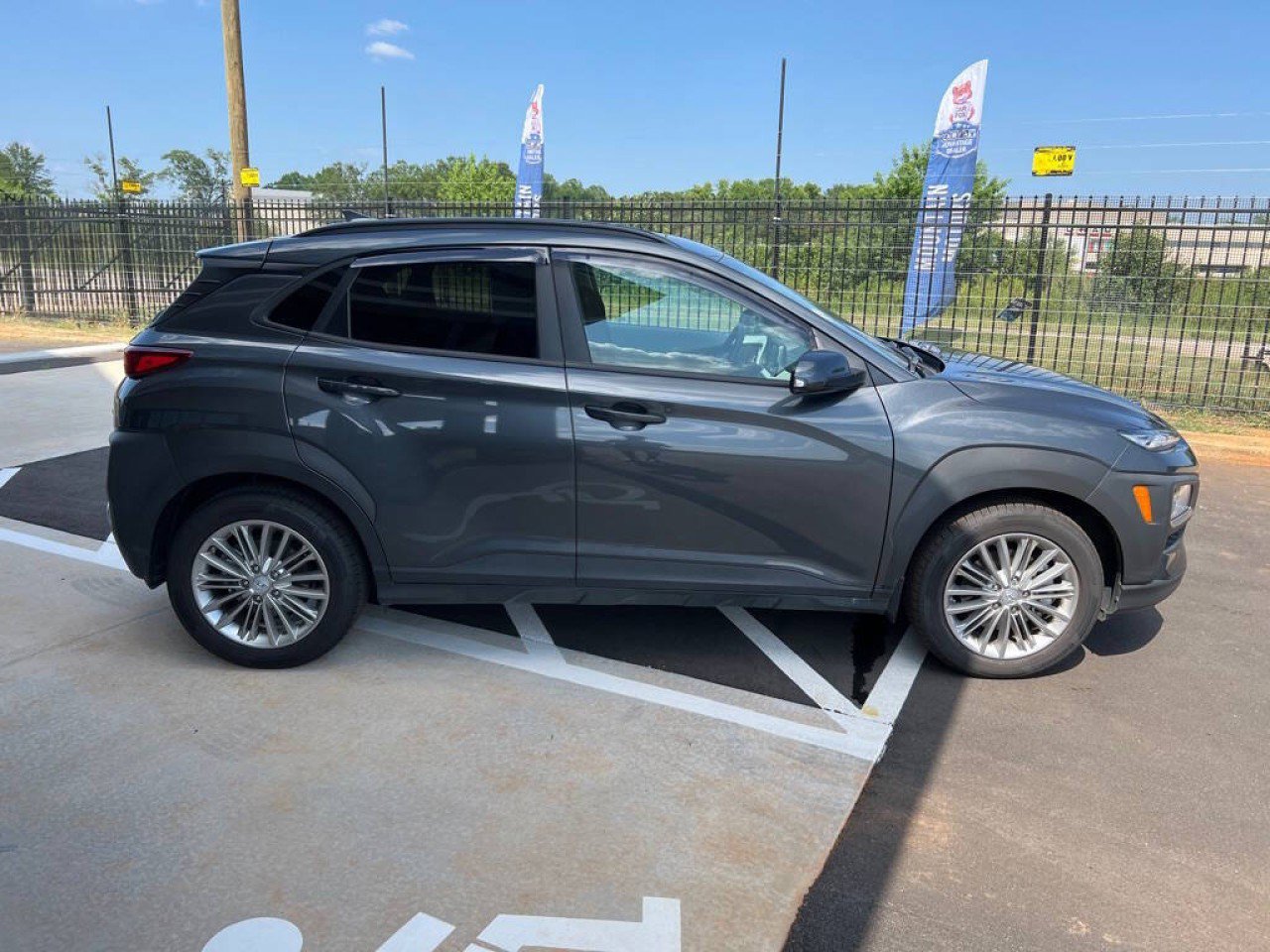 Used 2021 Hyundai Kona SEL Plus image 7