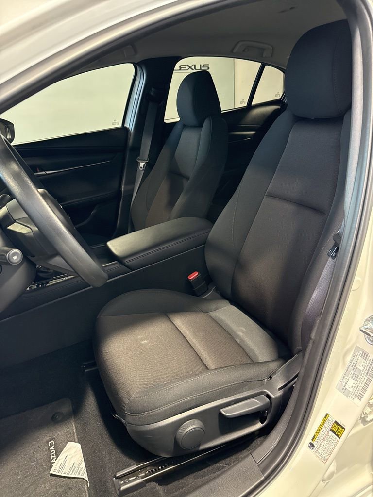 Used 2025 MAZDA MAZDA3 s FWD image 29