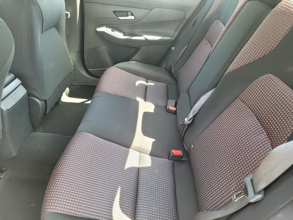 New 2026 Nissan Sentra SR FWD image 8