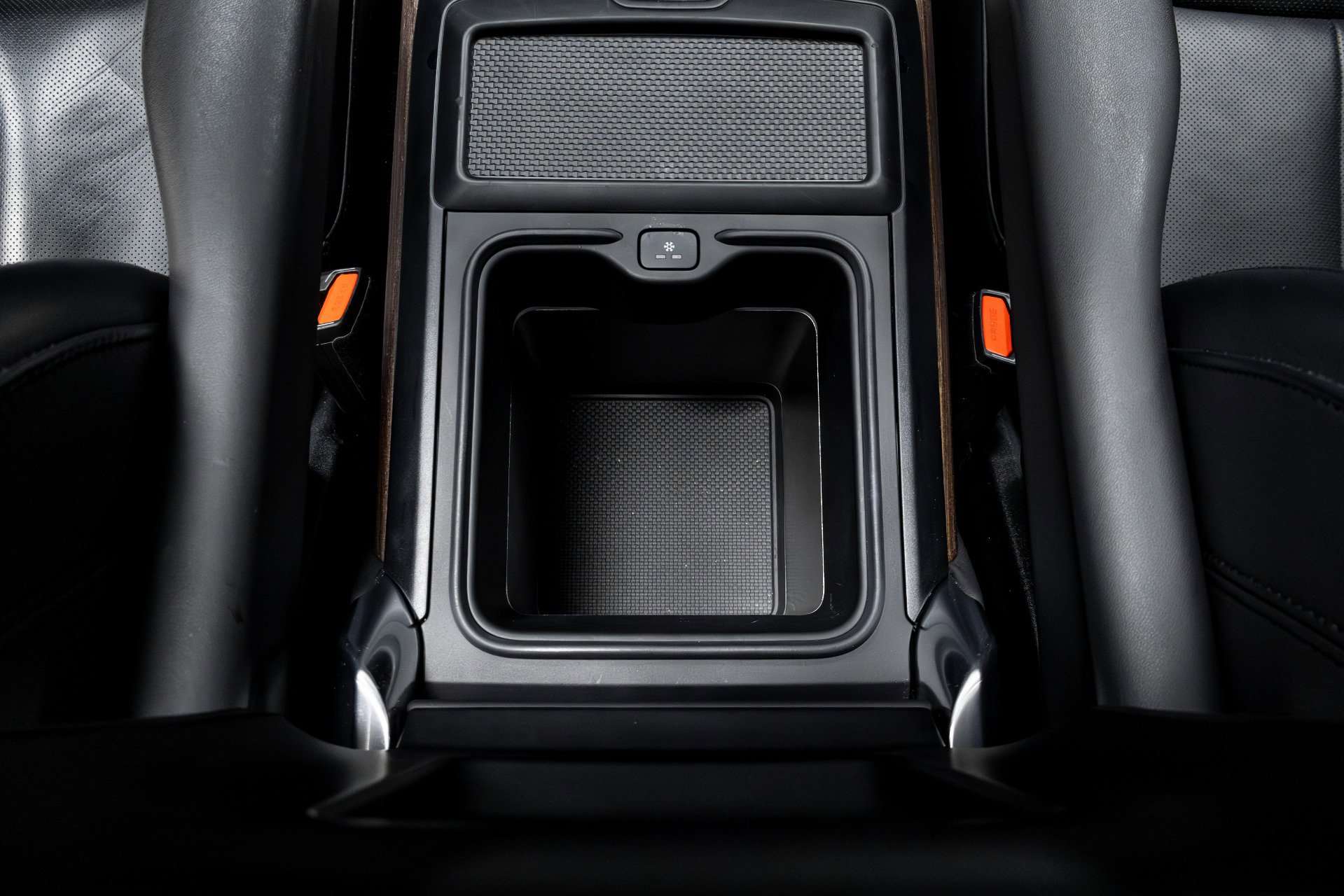 Used 2023 Land Rover Range Rover Autobiography image 30