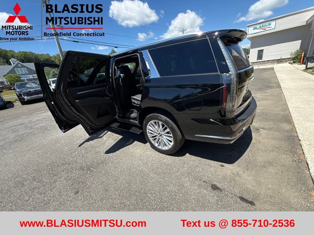 Used 2026 Cadillac Escalade Luxury AWD/4WD image 80