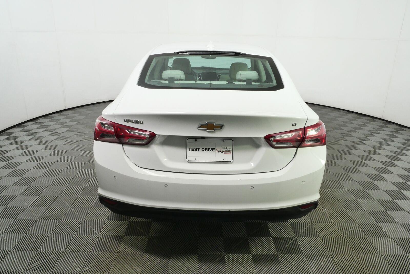 Certified 2024 Chevrolet Malibu LT FWD image 30