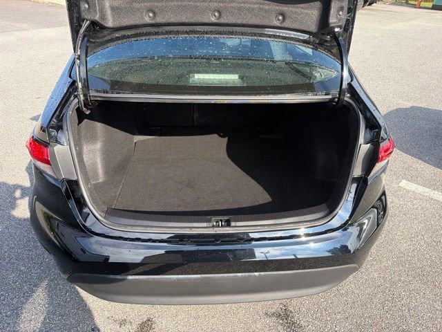 Used 2023 Toyota Corolla LE FWD image 32