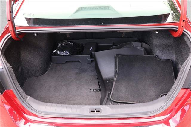 Used 2019 Nissan Altima 2.5 SL FWD image 25