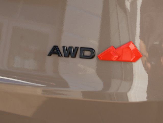 Used 2026 Nissan Rogue SV image 18