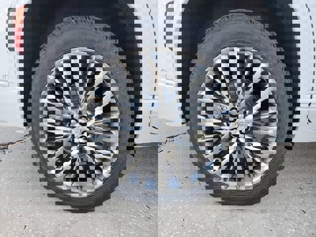 New 2026 Buick Enclave Avenir w/ Super Cruise Package image 6