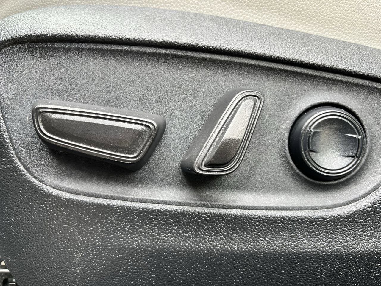 Used 2024 Toyota Grand Highlander FWD image 24