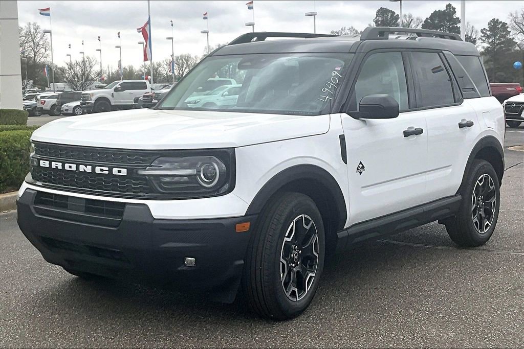 New 2026 Ford Bronco Sport Outer Banks image 2