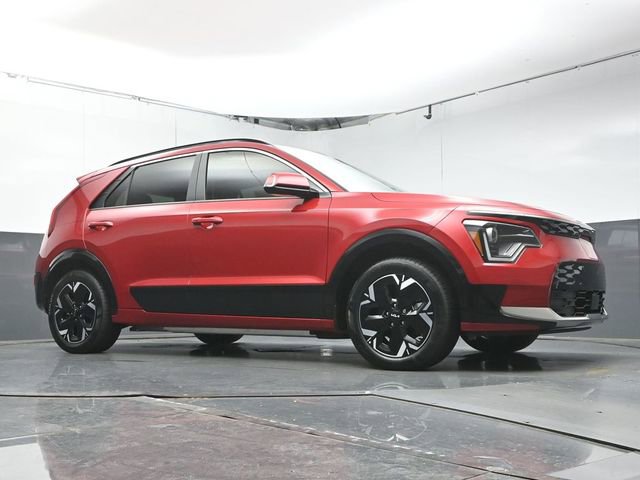 Used 2025 Kia Niro Wind FWD image 39