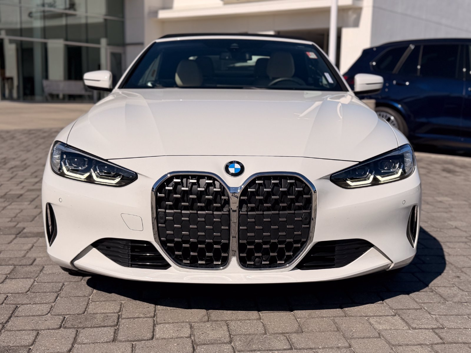 Used 2024 BMW 430i Convertible w/ Convenience Package RWD image 4