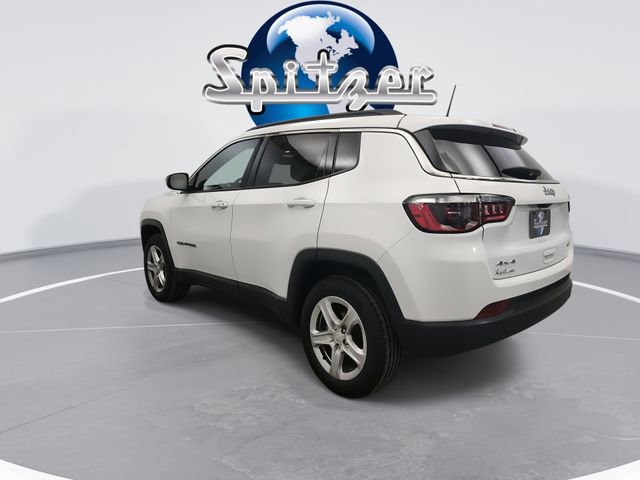 Used 2024 Jeep Compass Latitude image 6