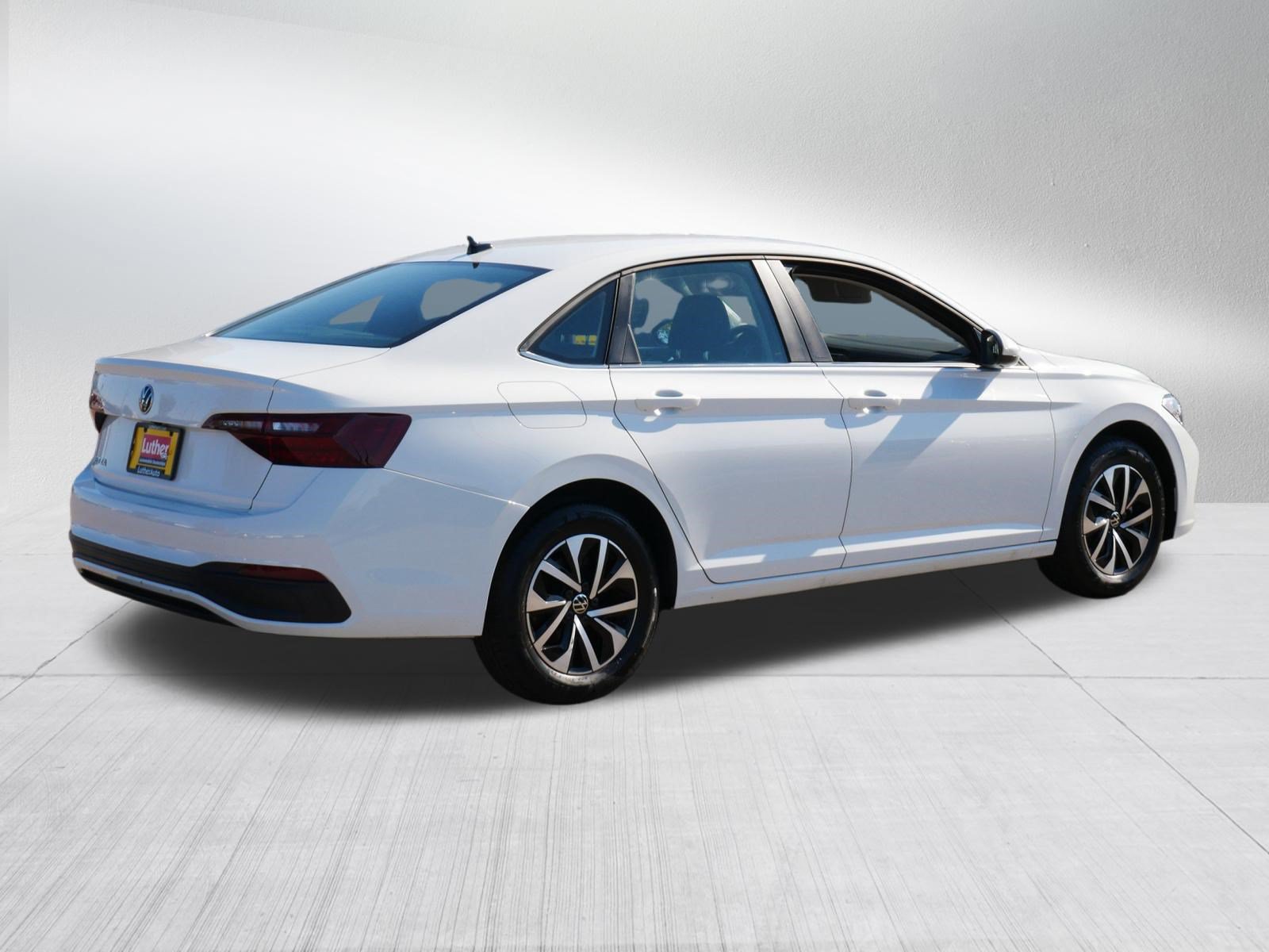 Used 2024 Volkswagen Jetta S FWD image 7