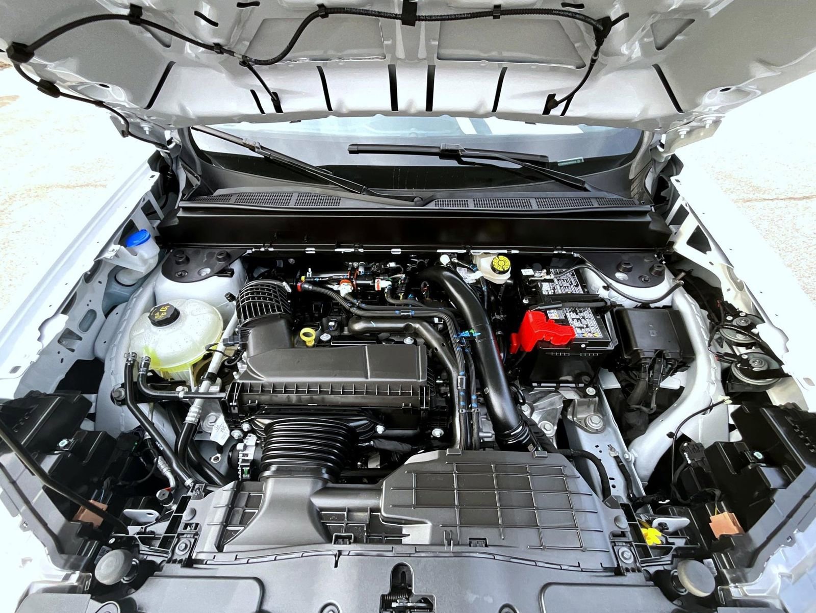 Used 2026 Ford Maverick Lariat w/ Black Appearance Package image 24