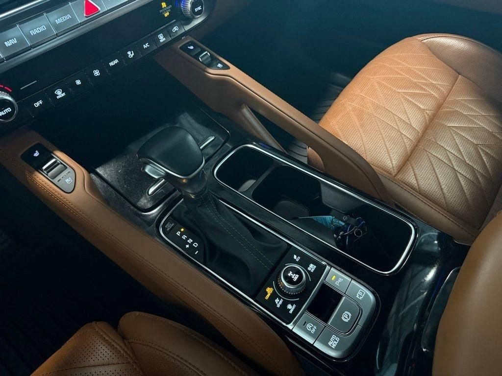 Used 2024 Kia Telluride SX Prestige X-Pro AWD/4WD image 19