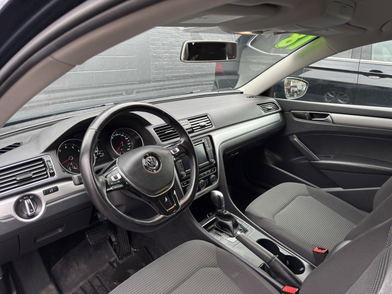 Used 2018 Volkswagen Passat 2.0T S image 15