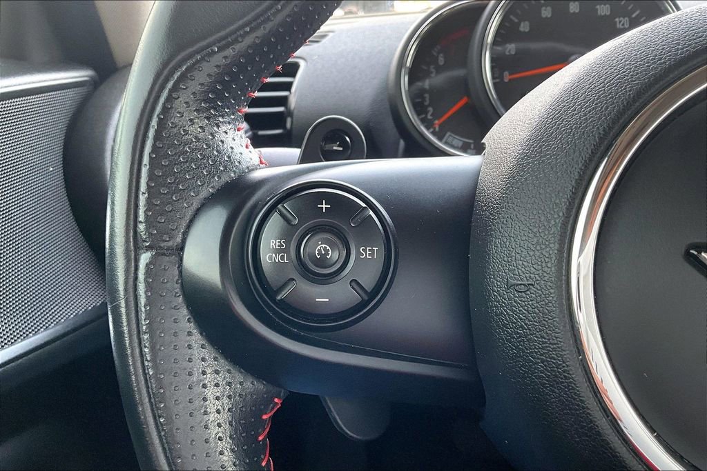 Used 2020 MINI Cooper Clubman S image 18