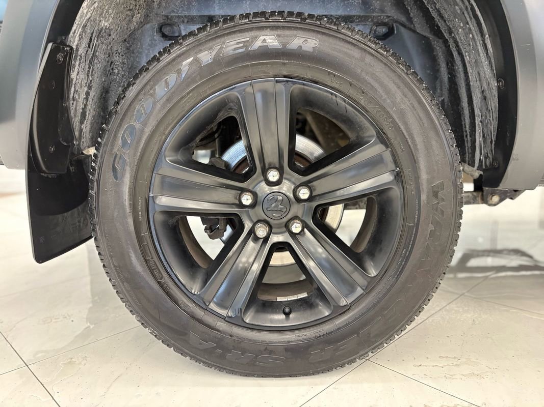 Used 2021 RAM 1500 Classic Warlock w/ Luxury Group image 39