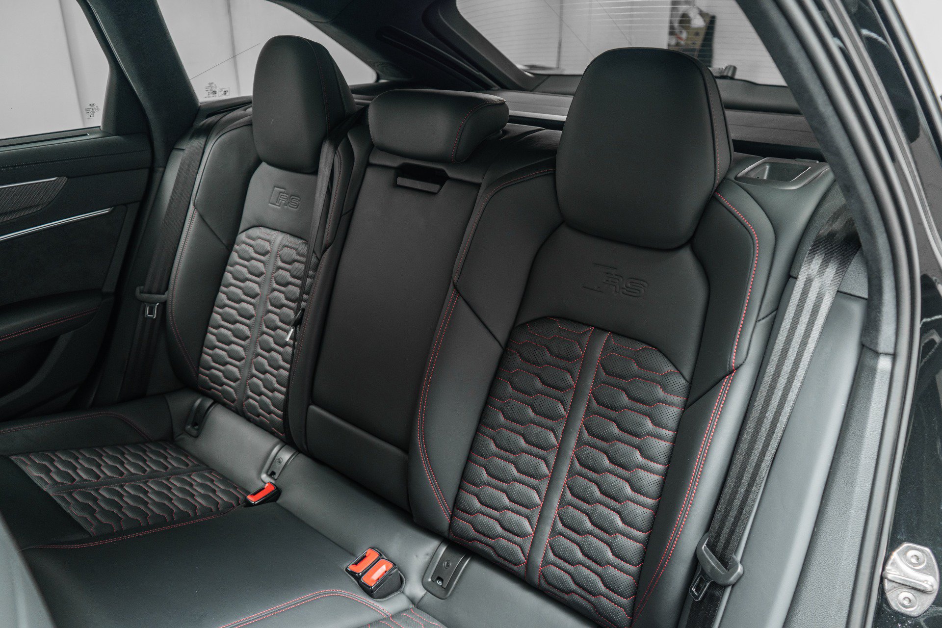 Used 2024 Audi RS 6 performance AWD/4WD image 16