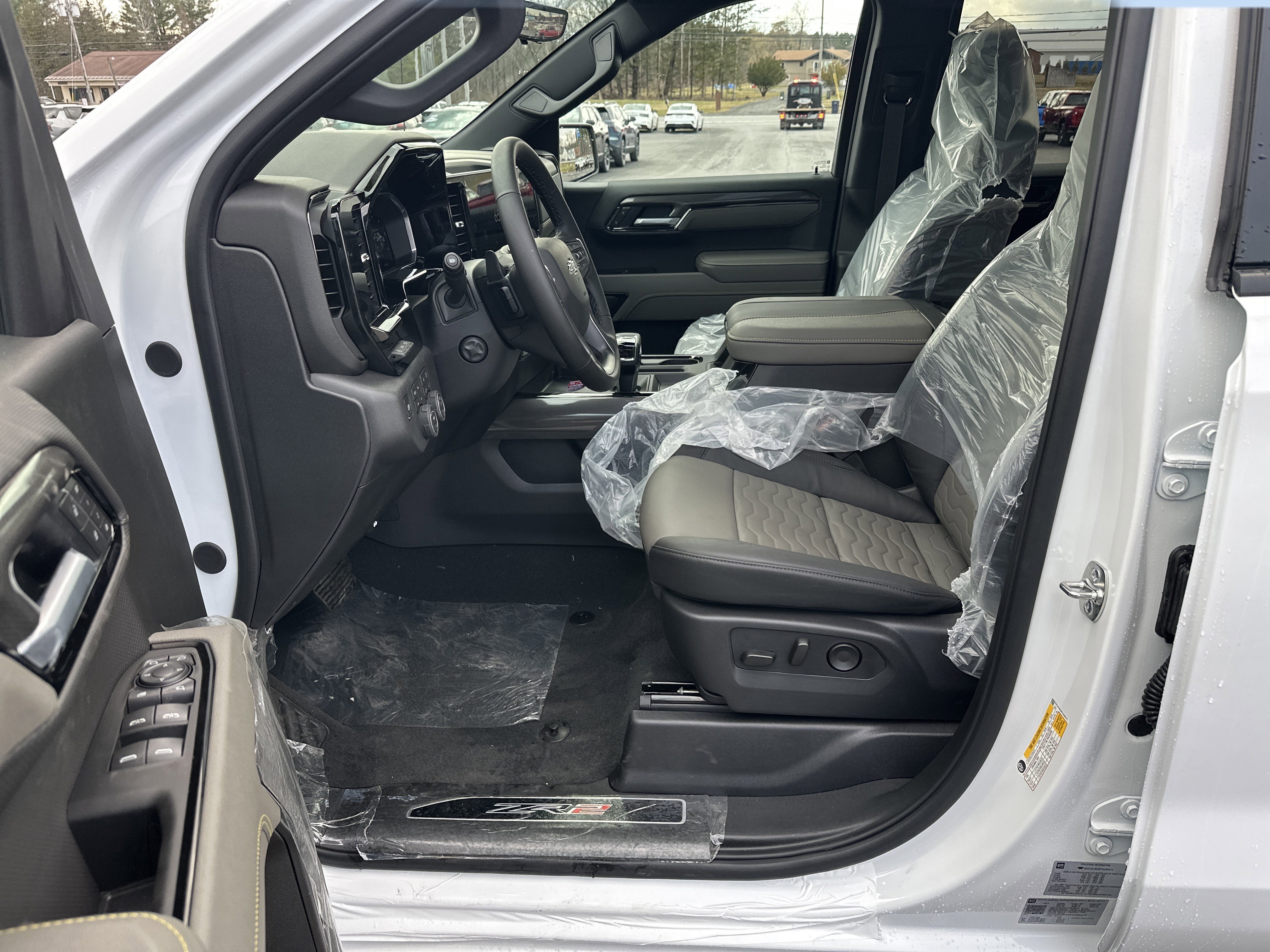 New 2026 Chevrolet Silverado 1500 ZR2 image 13