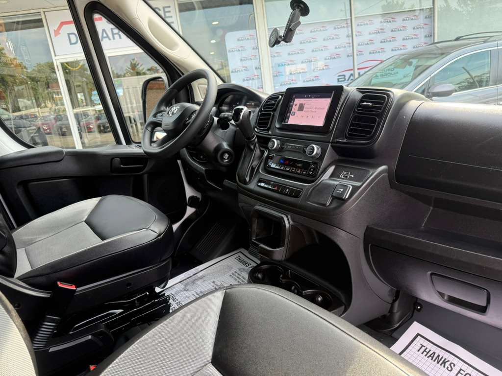 Used 2025 RAM ProMaster 2500 w/ Convenience Group FWD image 27