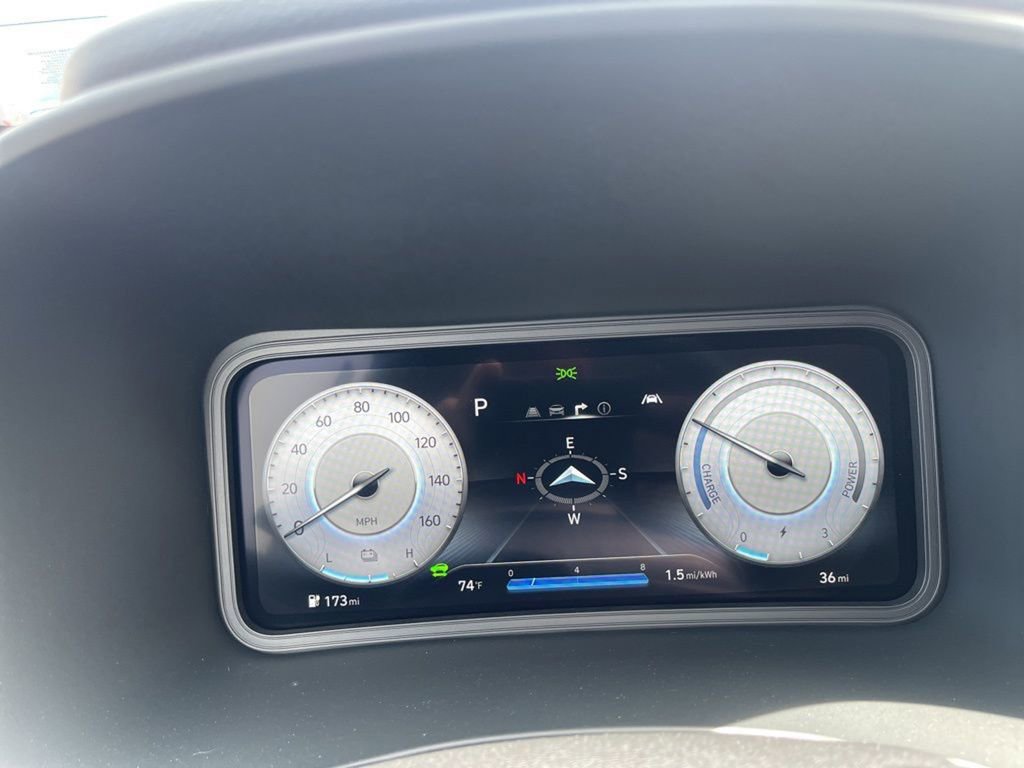 New 2023 Hyundai Kona Limited image 32