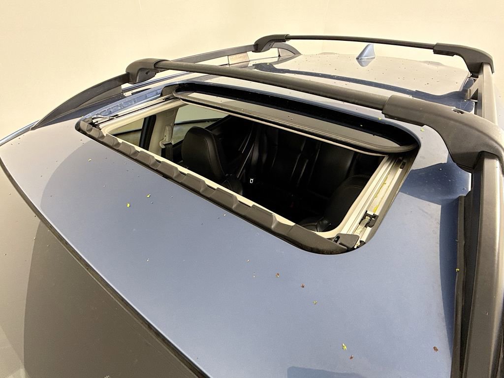 Used 2022 Subaru Crosstrek 2.5i Limited w/ Moonroof Package 2 image 26