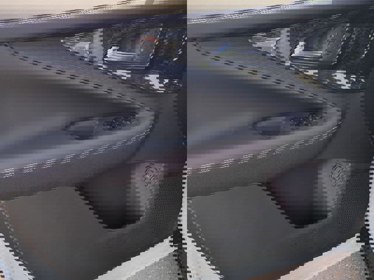 New 2026 Chevrolet Blazer EV LT image 22