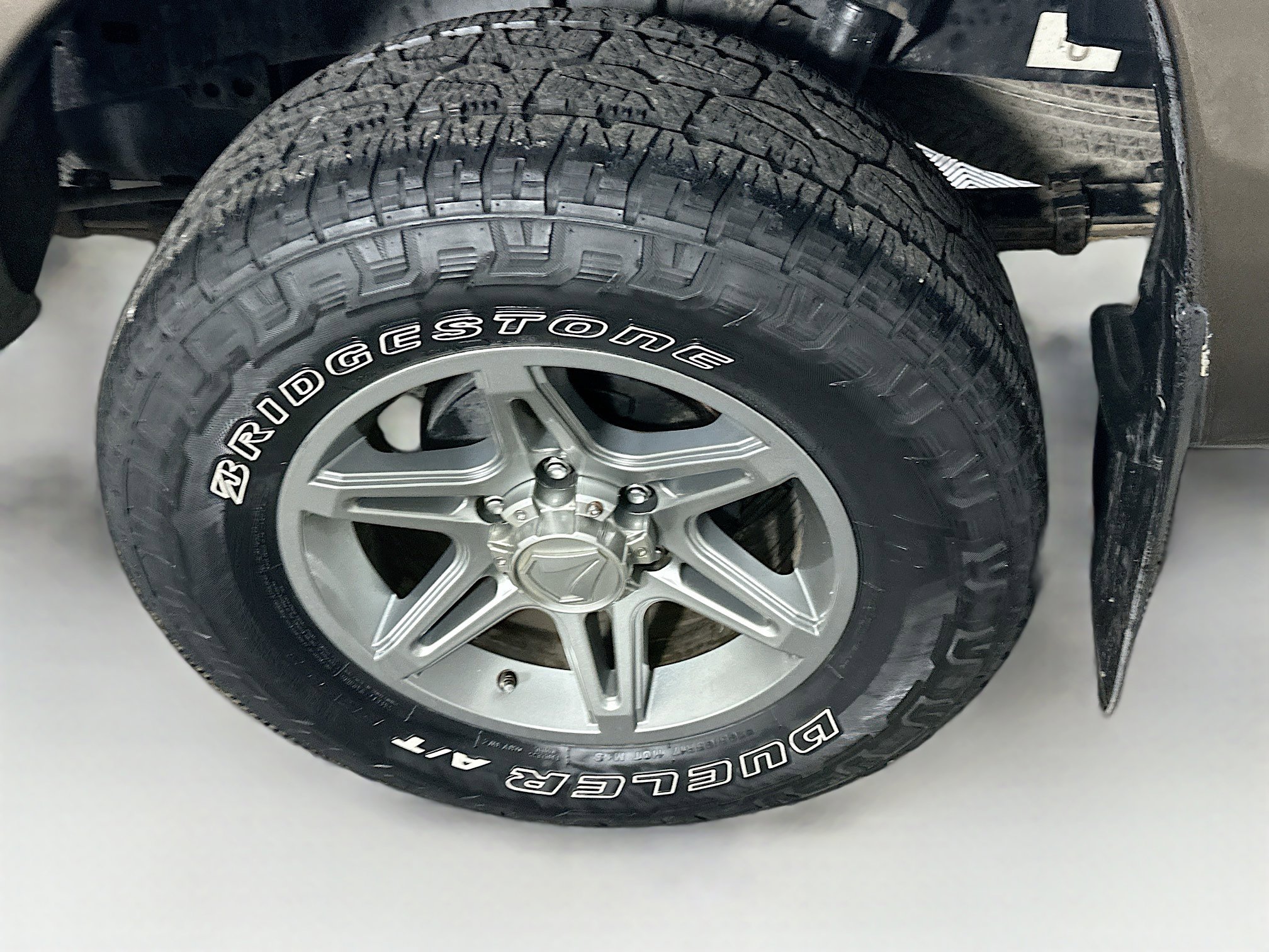 Used 2013 Toyota Tacoma PreRunner w/ SR5 Pkg image 11