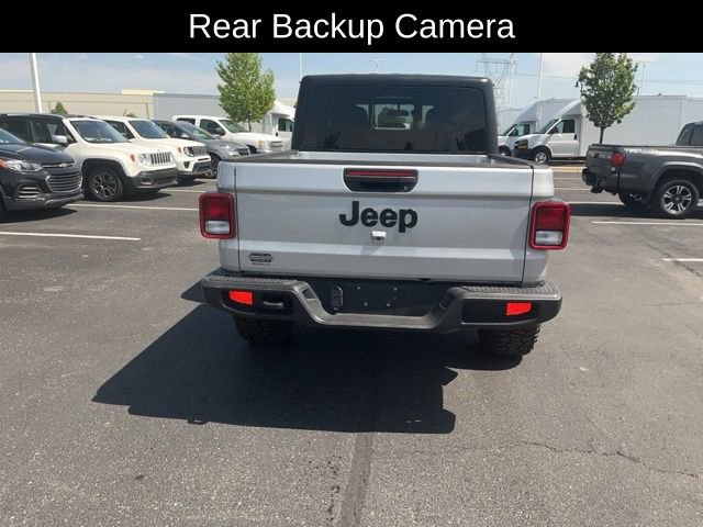 Used 2023 Jeep Gladiator Sport AWD/4WD image 5