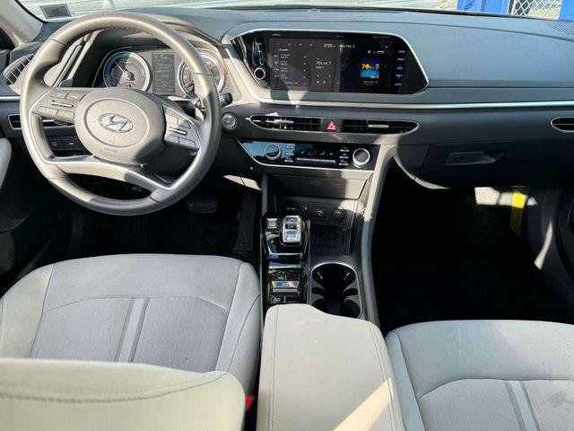 Used 2023 Hyundai Sonata SEL w/ Cargo Package FWD image 12