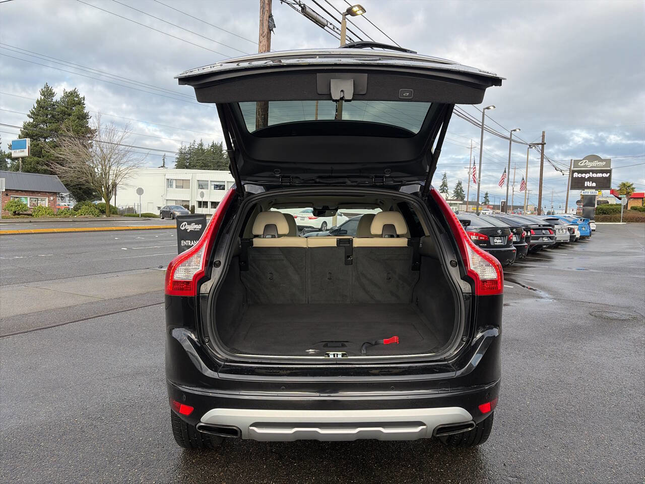 Used 2016 Volvo XC60 T5 Premier image 7