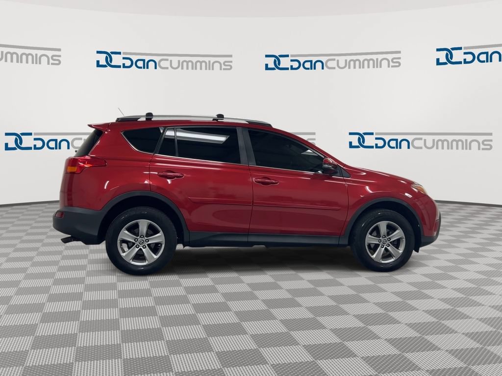 Used 2015 Toyota RAV4 XLE AWD/4WD image 9
